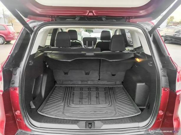 2015 Ford Escape SE 4dr 4x4 image 8