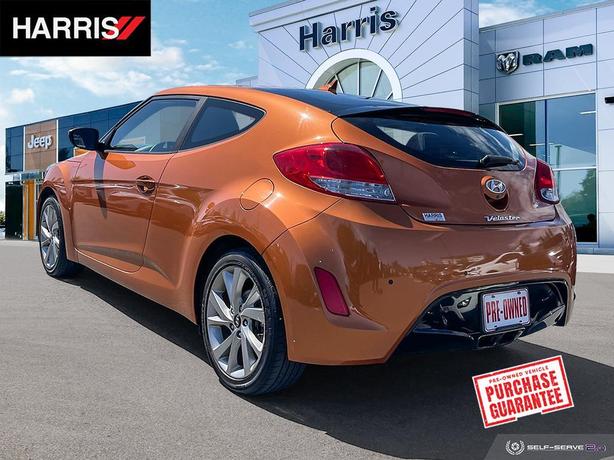 2017 HYUNDAI VELOSTER 3dr Cpe Man SE image 6