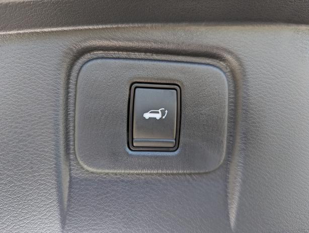 2021 Nissan Murano SV - AWD, Navigation, Rearview Camera image 8