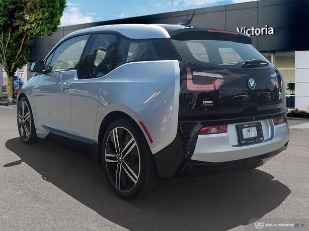 2016 BMW i3 w/Range Extender w/Range Extender 4dr Rear-Wheel Drive Hatchback image 4