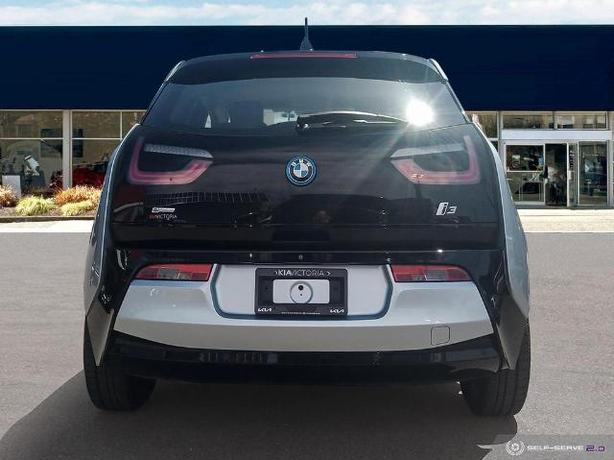 2016 BMW i3 w/Range Extender w/Range Extender 4dr Rear-Wheel Drive Hatchback image 5