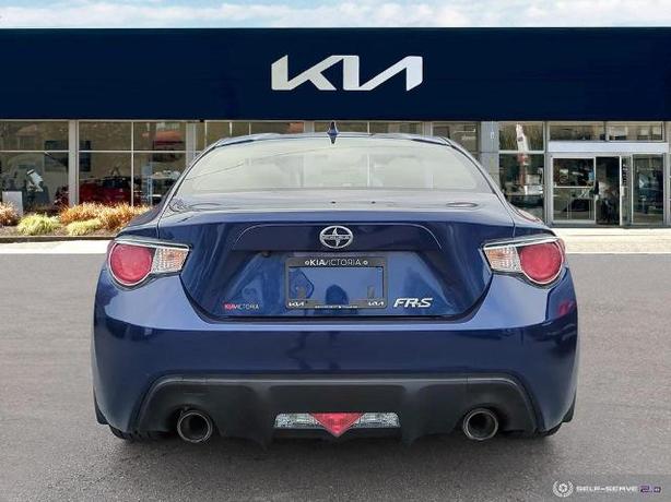 2016 Scion FR-S (M6) 2dr Coupe image 5