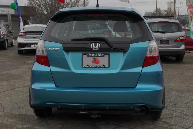 2014 Honda Fit Manual image 3