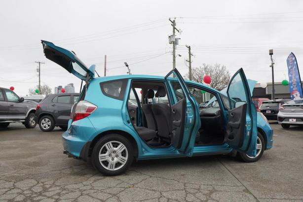 2014 Honda Fit Manual image 4