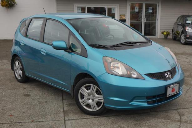 2014 Honda Fit Manual image 8