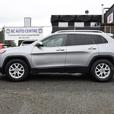 2016 Jeep Cherokee North - Backup Camera, Dual Climate Control thumbnail image 2