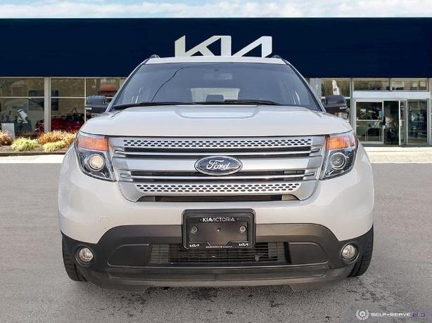 2014 Ford Explorer XLT 4dr 4x4 image 2