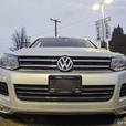 2011 Volkswagen Touareg 3.6L Highline 4dr All-wheel Drive 4MOTION thumbnail image 6