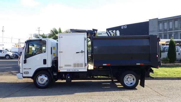2016 Isuzu NPR Dump Truck 3 Seater Diesel image 6
