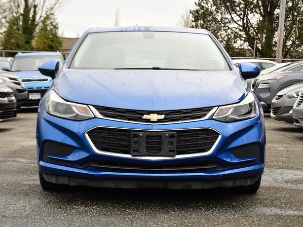 2017 Chevrolet Cruze LT - Backup Camera, Heated Seats, Sunroof image 7