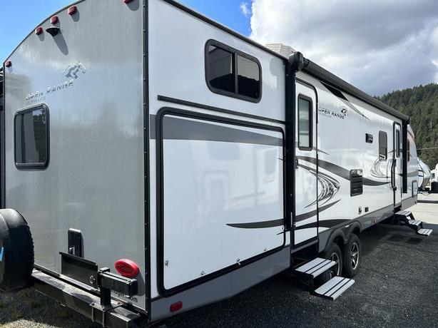 2017 Highland Ridge RV Ultra Lite UT3110BH image 5