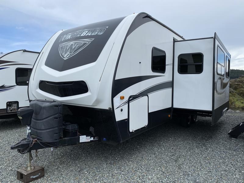 2017 Winnebago Minnie Plus 26RBSS display photo