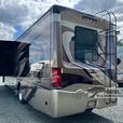 Used 2019 Thor Miramar 35.2 thumbnail image 4