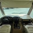 Used 2019 Thor Miramar 35.2 thumbnail image 8