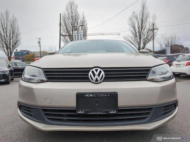 2014 Volkswagen Jetta 2.0L Comfortline (A6) 4dr Sedan image 6