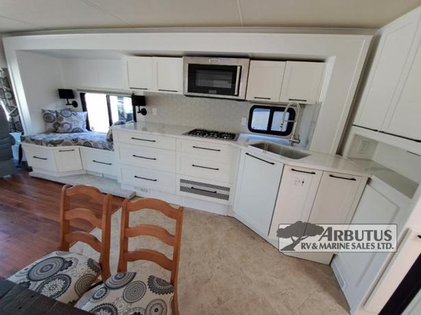 Used 2007 Tiffin Motorhomes Allegro Phaeton 40QDH image 8