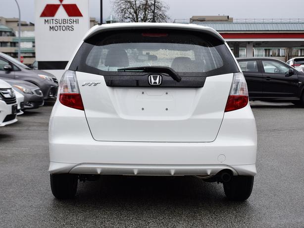 2011 Honda Fit Sport - No Accidents, One Owner, Air Conditioning image 4