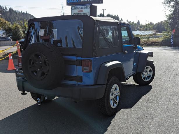 2015 Jeep Wrangler Sport - BC Only, 6spd-Manual, A/C image 5