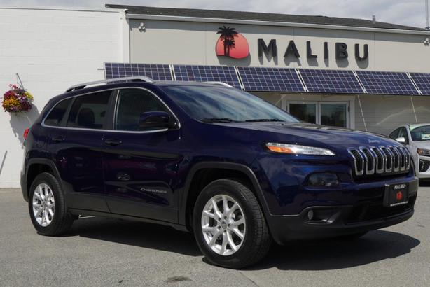 2015 Jeep Cherokee 4WD 4dr North - ONE OWNER / BC VEHICLE image 1