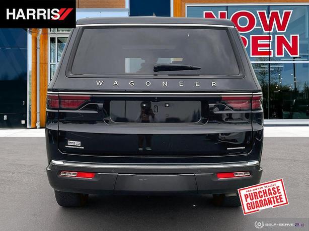 2022 WAGONEER Series III 4x4 | No Reported Accidents! image 7