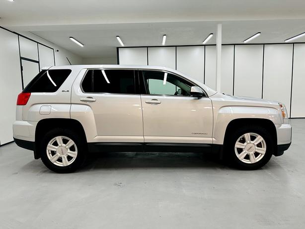 2016 GMC Terrain SLE AWD, No Accident, Local Island image 5