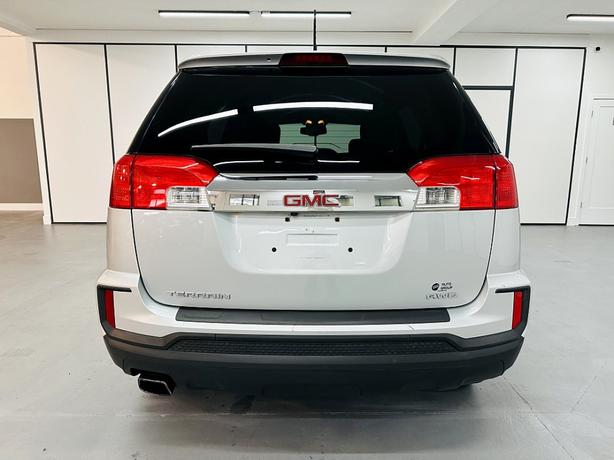 2016 GMC Terrain SLE AWD, No Accident, Local Island image 7