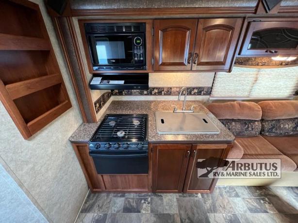 Used 2014 Forest River RV Tracer Air 242 image 7