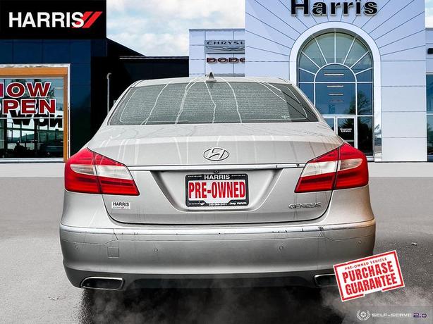 2012 HYUNDAI GENESIS SEDAN V6 w-Technology Pkg | No Reported Accidents! image 7