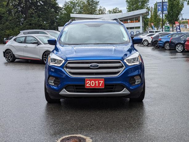 2017 Ford Escape SE - No Accidents, 4x4, Heated Seats, Navigation image 2