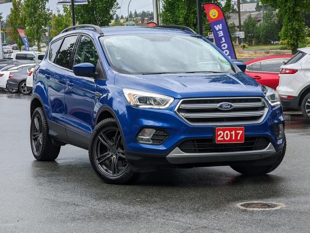 2017 Ford Escape SE - No Accidents, 4x4, Heated Seats, Navigation image 3