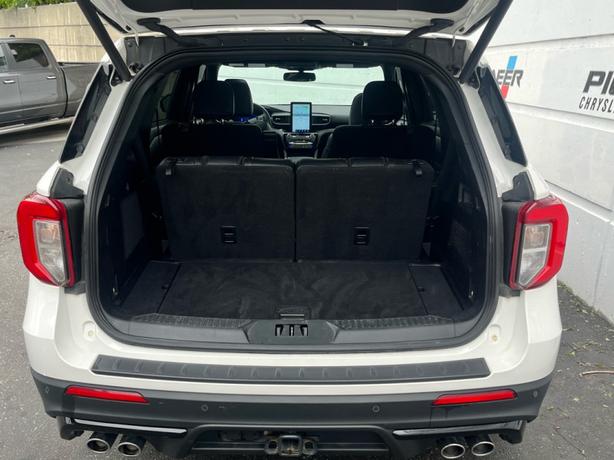 2021 Ford Explorer ST image 7