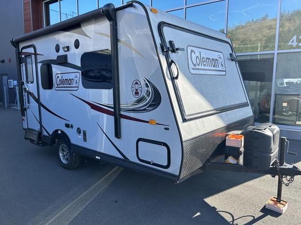 2014 Coleman RV Lantern 171E image 2