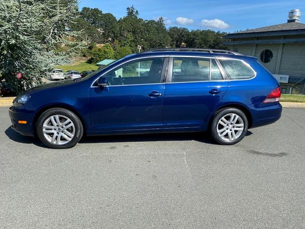 2011 Volkswagen Jetta TDI image 2
