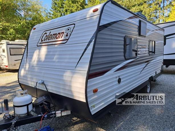 Used 2019 Dutchmen RV Coleman Lantern LT Series 18RBWE image 2