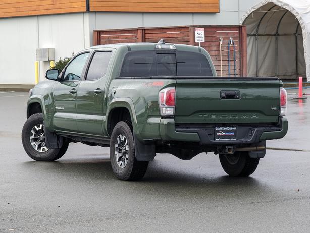 2022 Toyota Tacoma TRD Sport image 8