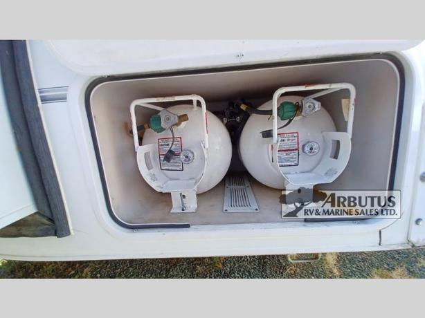 Used 2009 Northlands Grizzly 880 image 6