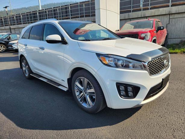2016 Kia Sorento SX - NO ACCIDENTS, BC ONLY, 3RD ROW SEAT image 3