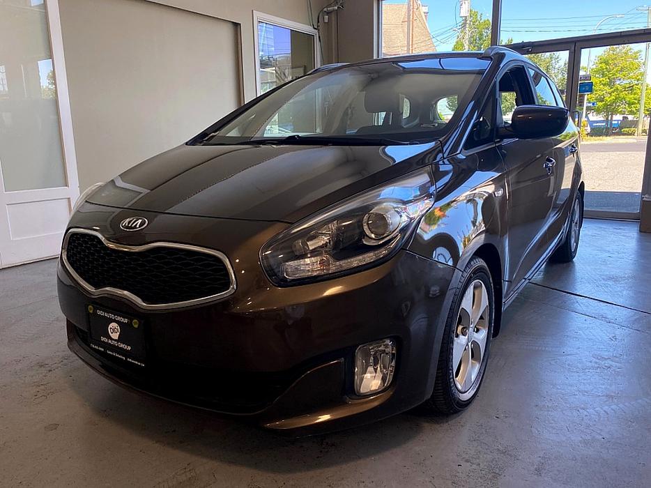 2014 KIA  Rondo LX 6Seats display photo