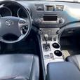 2013 Toyota  Highlander thumbnail image 8