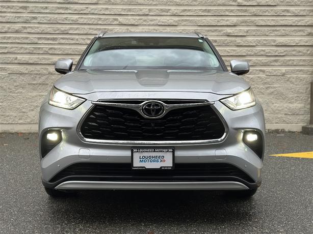 2021 Toyota Highlander image 2