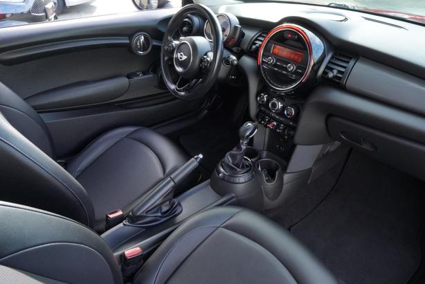 2016 MINI 3 door 3dr HB image 6