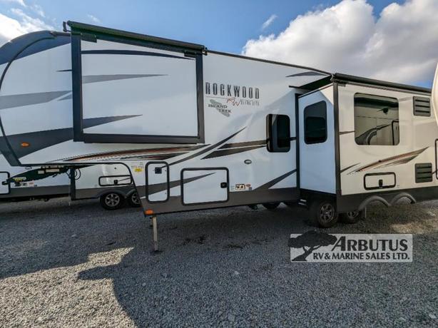 Used 2022 Forest River RV Rockwood 2891BH image 6