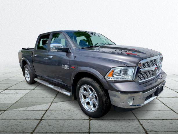 2017 RAM 1500 Laramie image 7