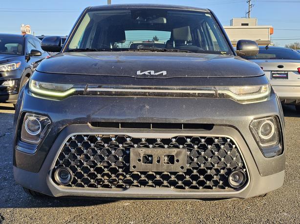 2022 Kia Soul EX FWD-Heated Seats & SW, AC, Backup Cam image 3