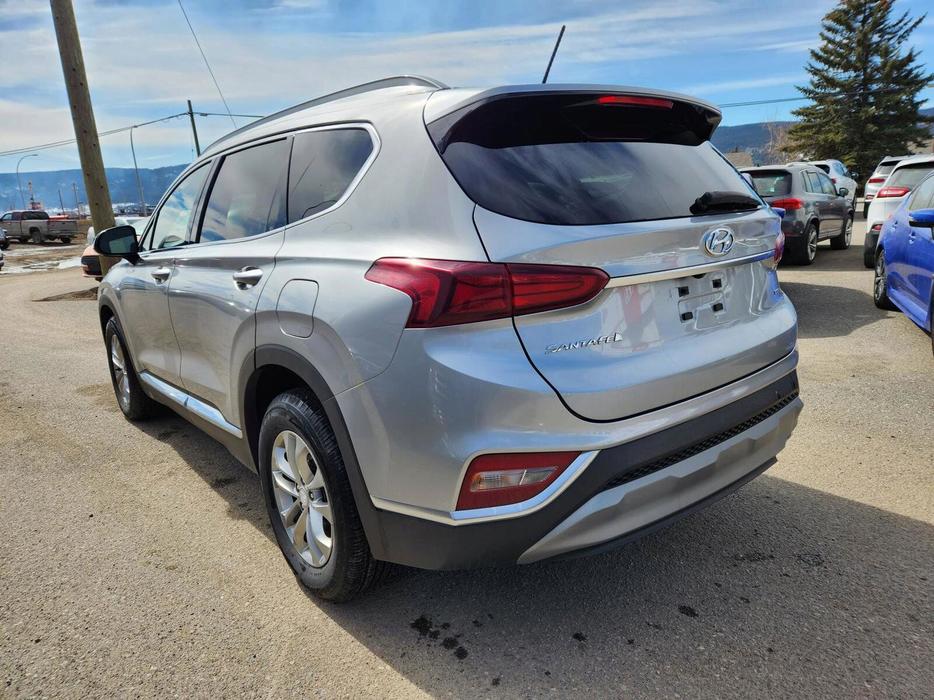 2020 Hyundai Santa Fe Preferred display photo