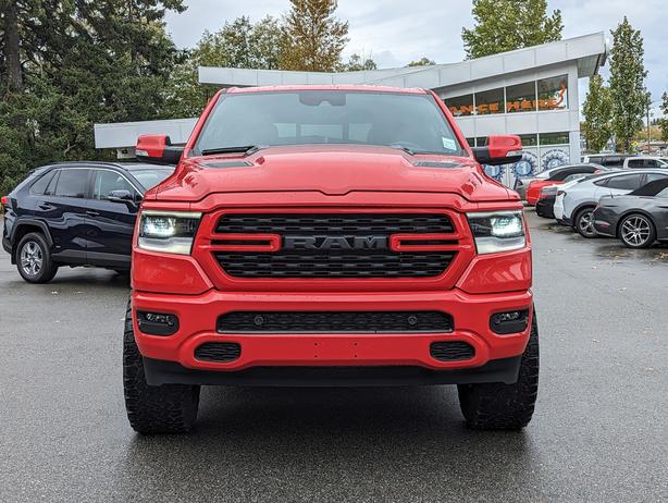 2022 Ram 1500 GT - 5.7L V8, Crew Cab, Short Bed, 4x4 image 3