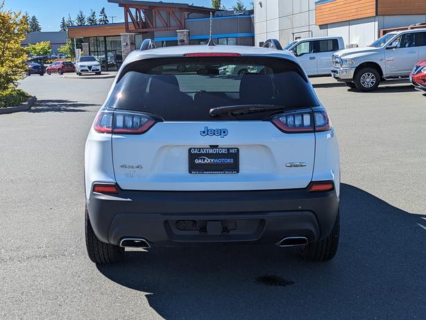 2022 Jeep Cherokee North - 4WD, Heated Front Seats, Apple Car Play image 7
