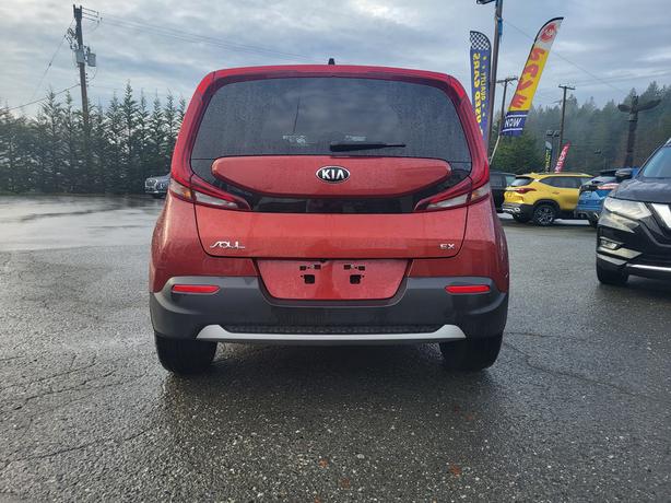 2021 Kia Soul EX 4D Hatchback 2.0L IVT FWD,Heated Seats image 6