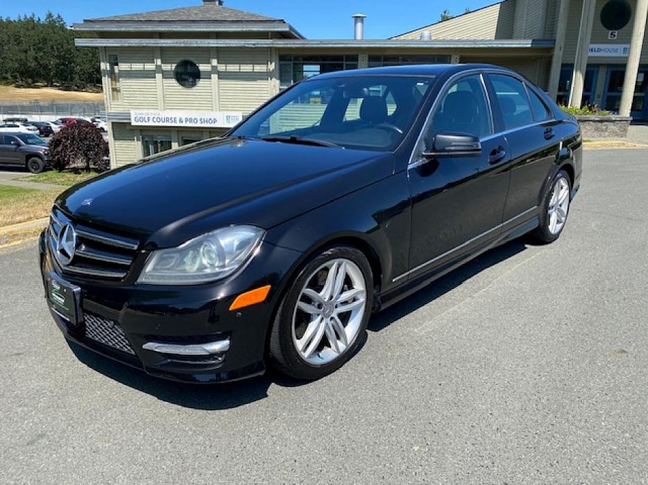 2014 Mercedes-Benz  C 300 Sport display photo