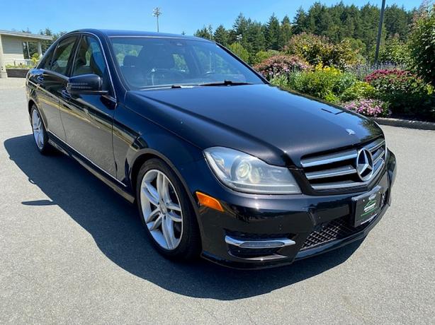 2014 Mercedes-Benz  C 300 Sport image 5